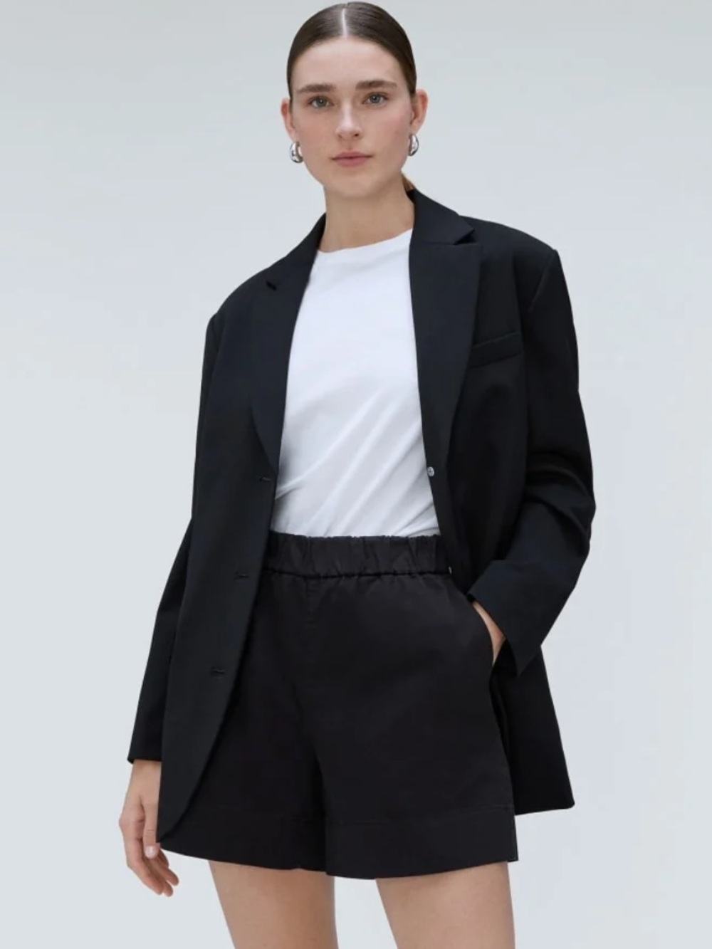 🆕 Everlane Black Elastic-Waist Casual Shorts